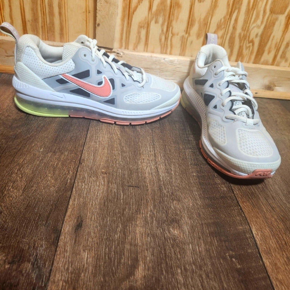 Nike Air Max Genome Summit Sneakers